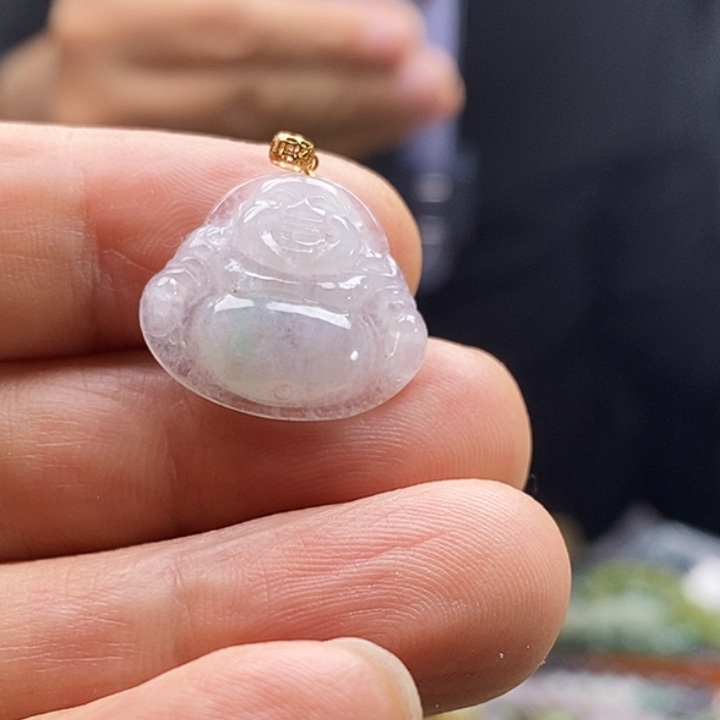 翡翠18K金镶嵌颈饰翡翠