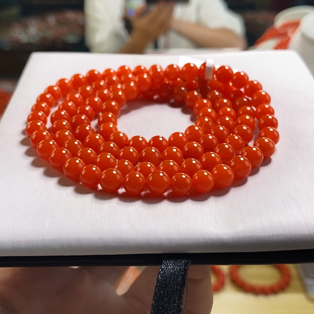 未镶嵌云端滴水洞  6+mm  多样性发一南红玛瑙