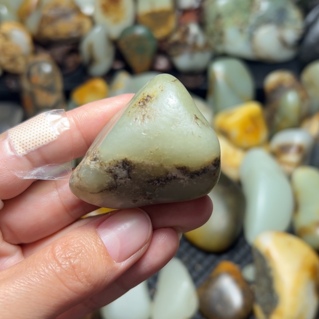 和田玉（青玉） 21未镶嵌