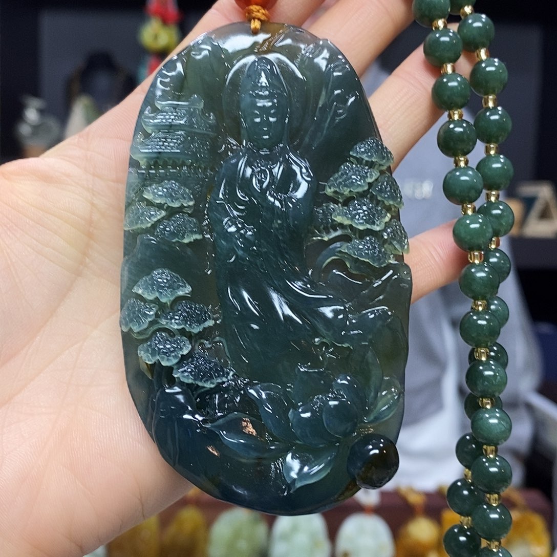 岫玉未镶嵌挂件吊坠