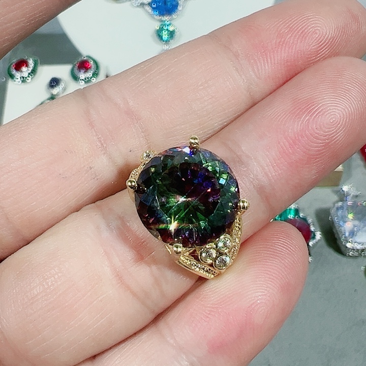 红宝石颈饰未镶嵌