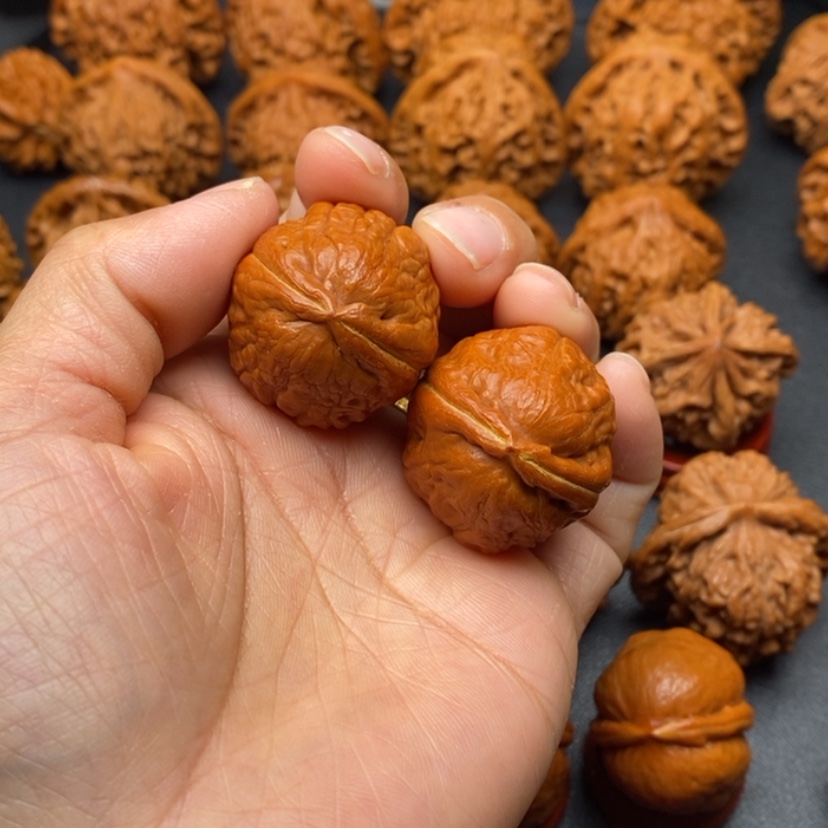 【闪购商品】文玩核桃把件玉玺