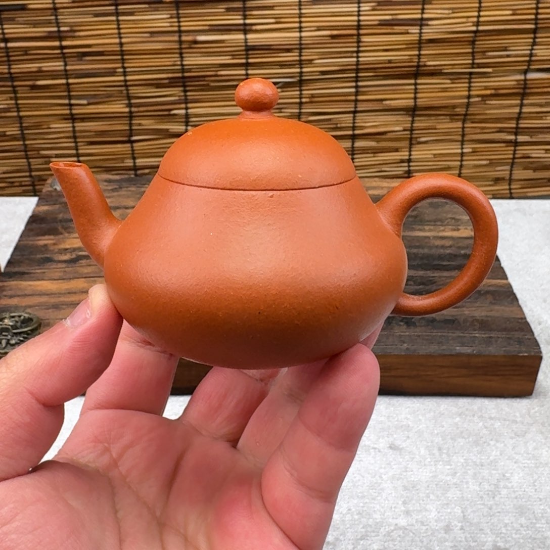 紫砂茶壶红黄泥矮梨120cc