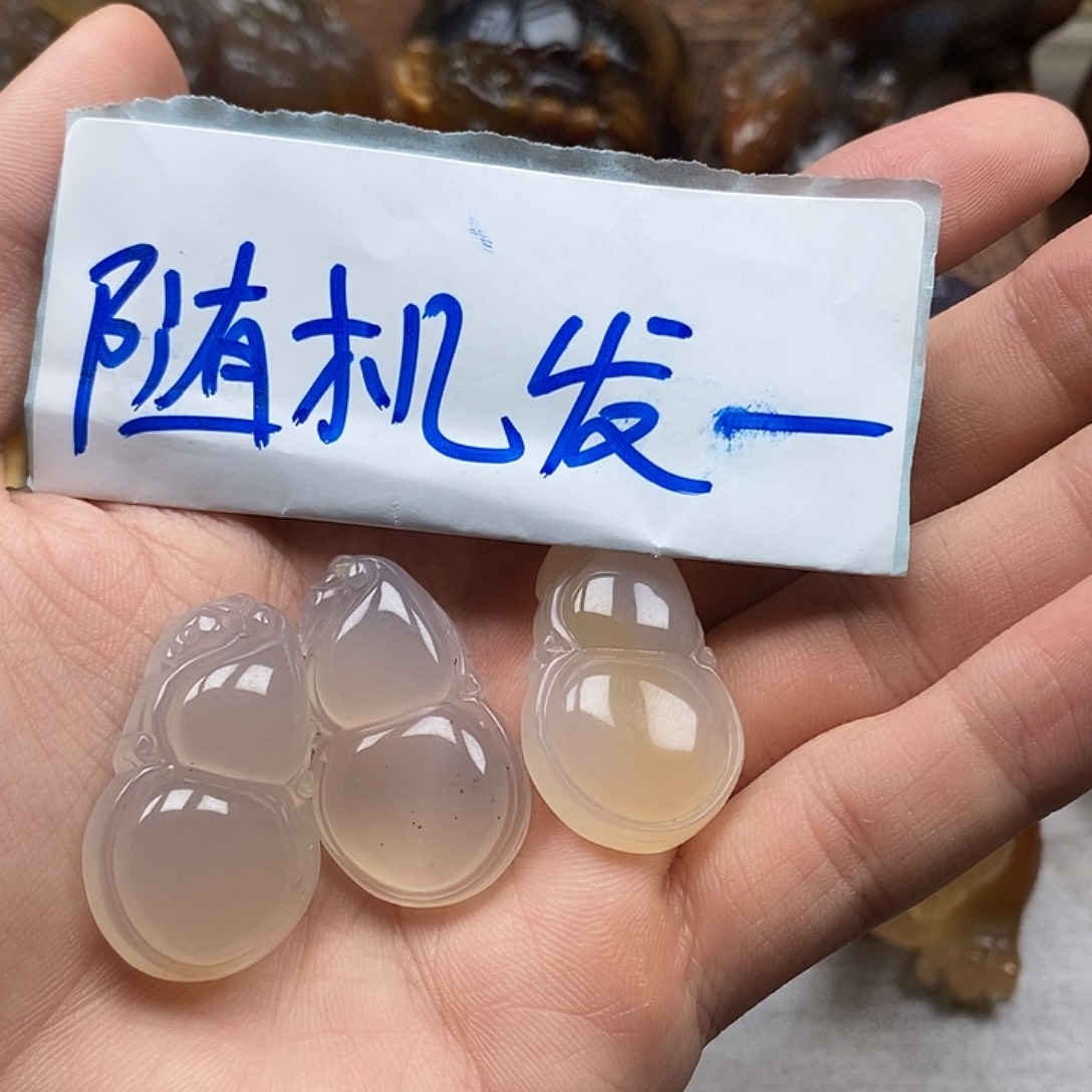 玛瑙/玉髓未镶嵌颈饰