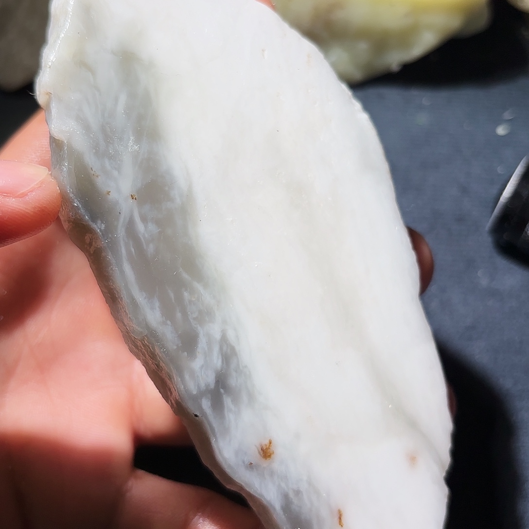 和田玉未镶嵌珠宝奇石