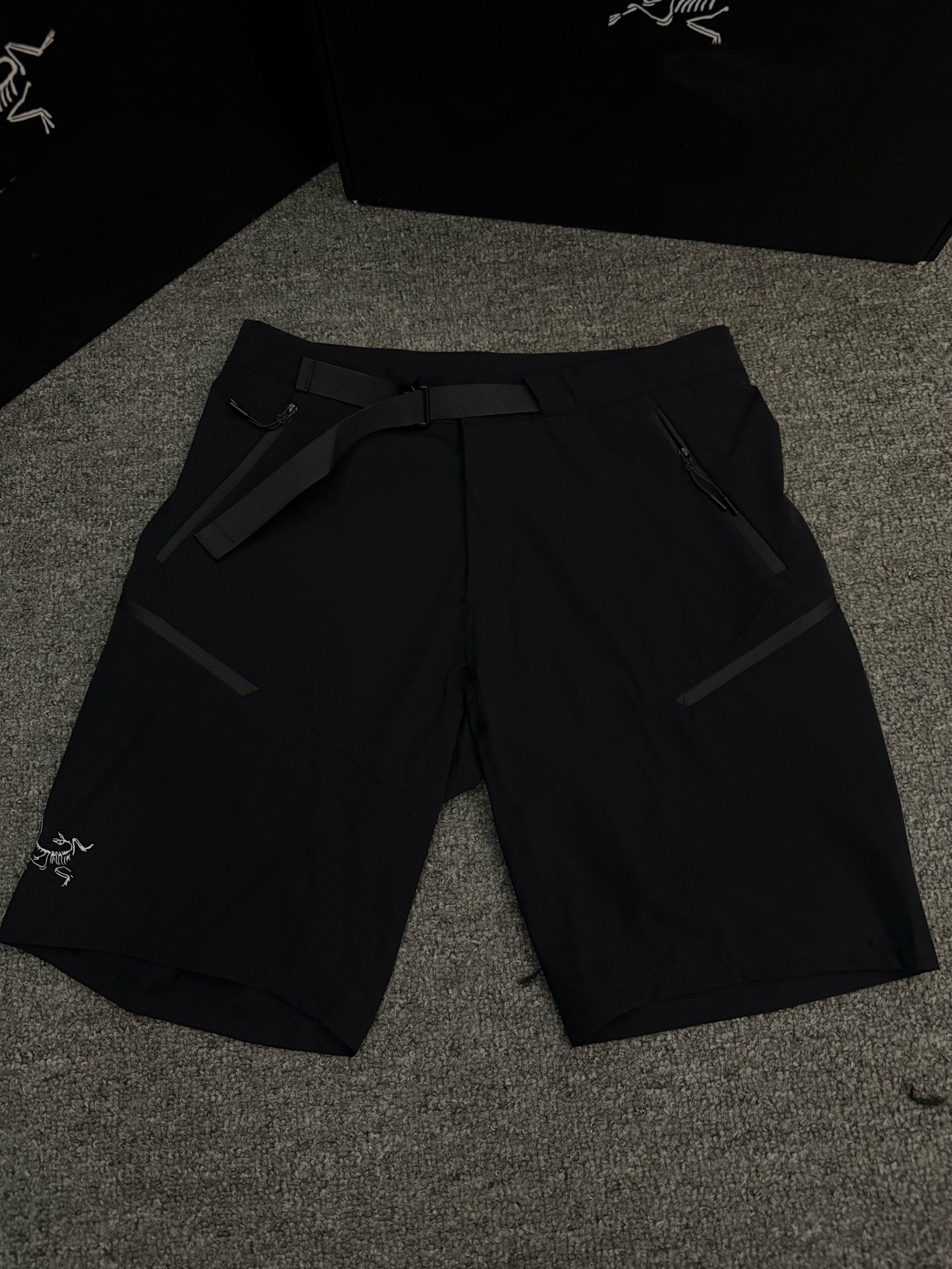 男士短裤男款休闲夏季春夏薄款速干裤111【雷】