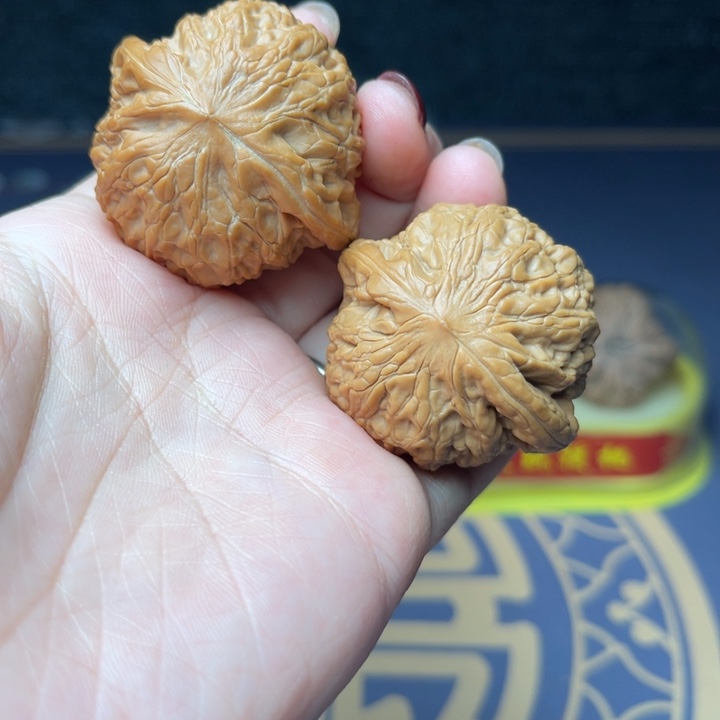 文玩核桃把件40铁锤