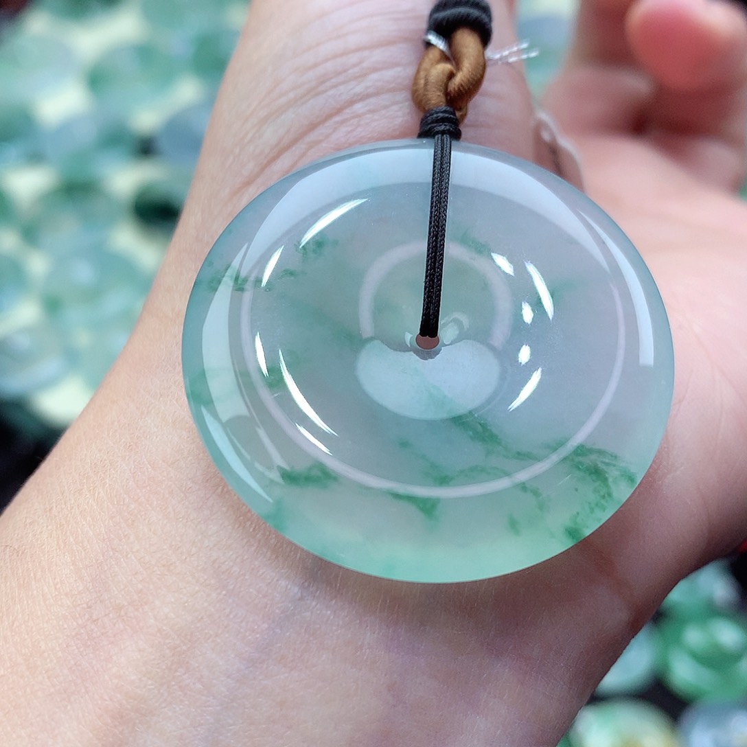 翡翠颈饰未镶嵌尺寸36.1-6.1