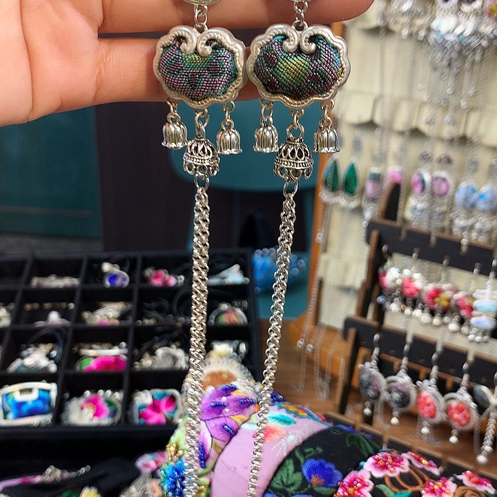 三醋酯纤维耳环耳钉