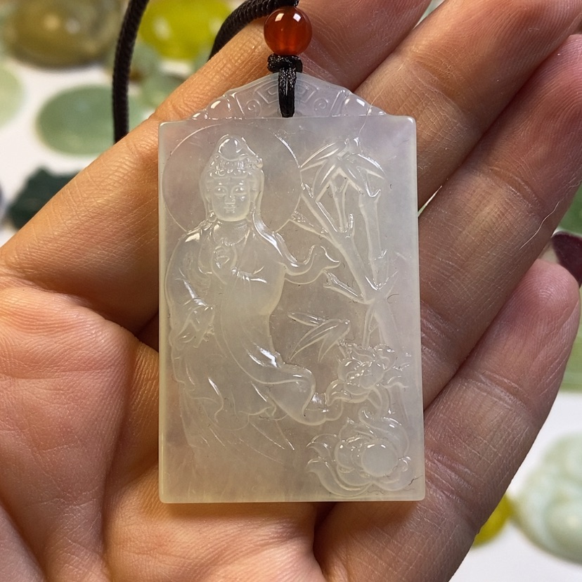 【闪购商品】蛇纹石玉颈饰未镶嵌