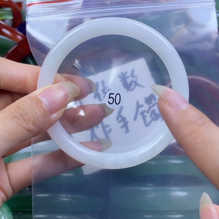 未镶嵌手镯石英质玉6162