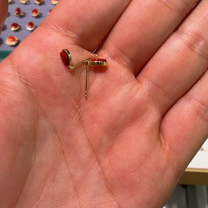 南红玛瑙18K金镶嵌耳饰