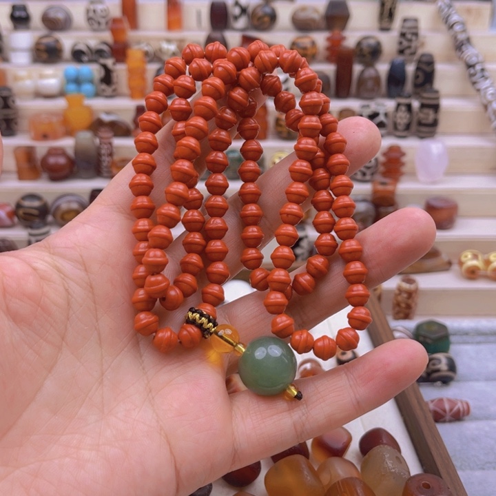 合金颈饰玛瑙/玉髓