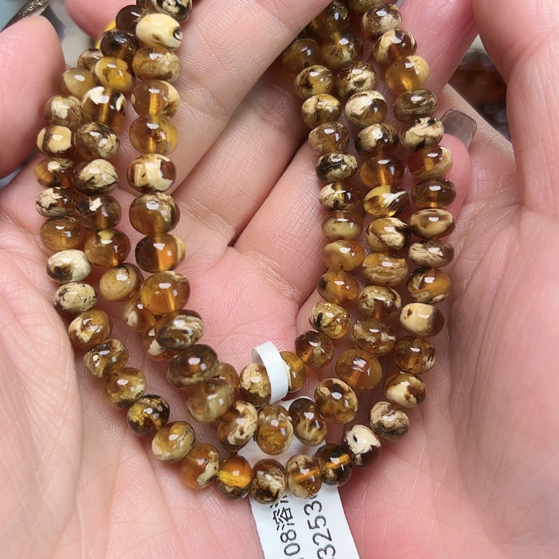 琥珀未镶嵌裸石抚顺琥珀20383七