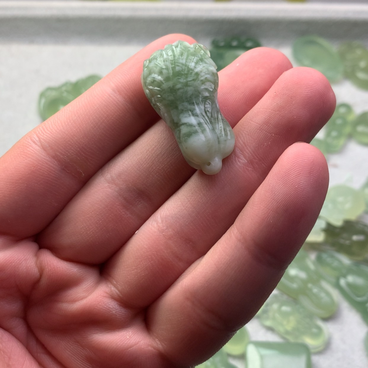 【闪购商品】蛇纹石玉未镶嵌岫玉