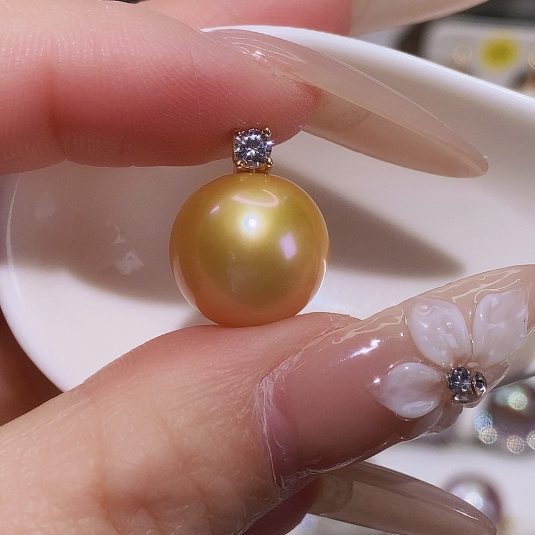 淡水珍珠颈饰银S925镶嵌?*兔