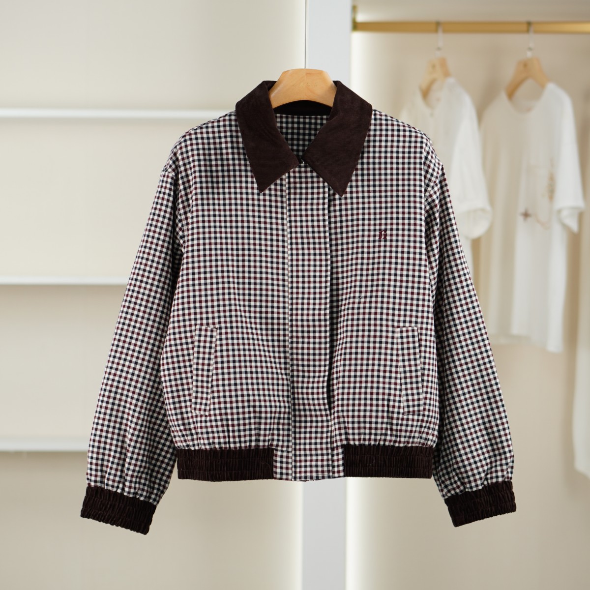 麦迪尚品【文M】511051024 秋季时尚格纹翻领外套专柜撤柜女装