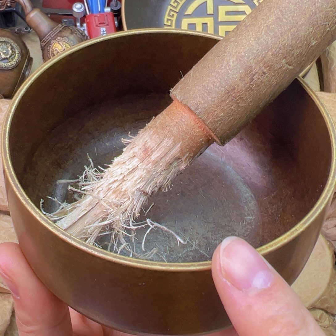 原矿风磨铜紫金钵盂