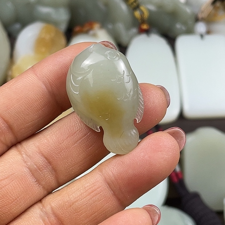 和田玉（糖玉）挂件未镶嵌