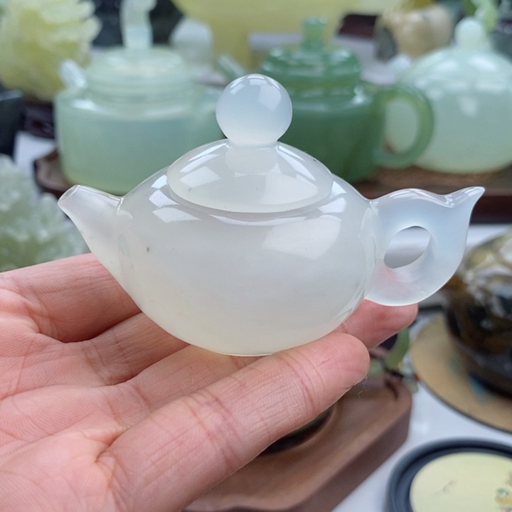 岫玉四大名玉手把壶未镶嵌