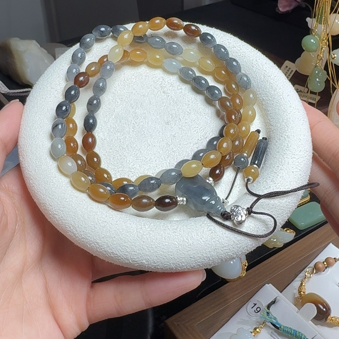 雪***樱和田玉未镶嵌毛衣链楼兰三色设计款毛衣链