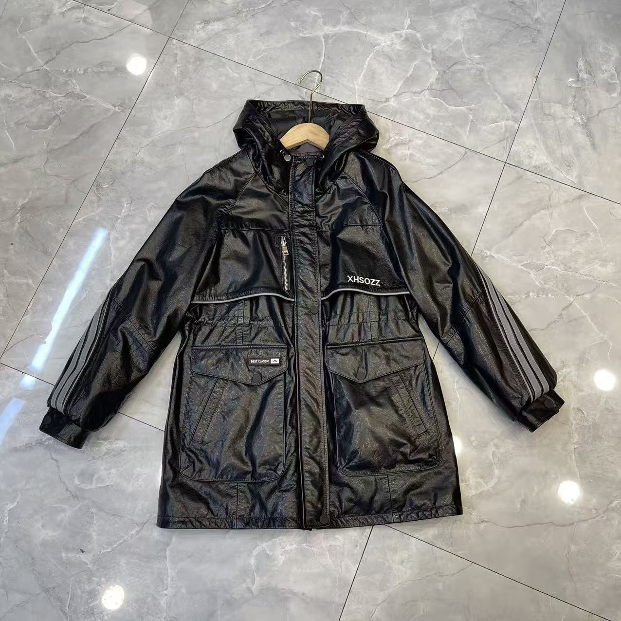 由米-2025冬季新款女款皮衣黑色连帽中长款韩版设计师加绒9778