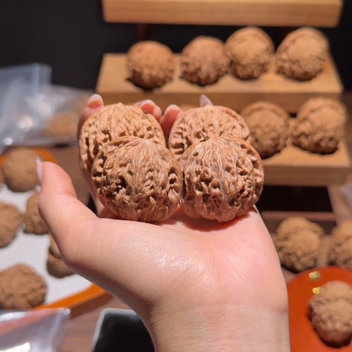 Z***z吊坠文玩核桃两对高桩磨