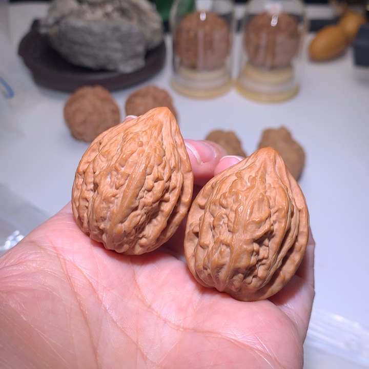 垚***远把件文玩核桃瓷瓶鸭嘴