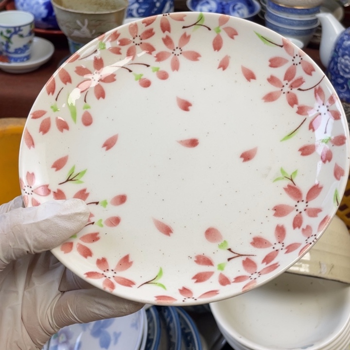 陶瓷他家瓷器真美…开播了