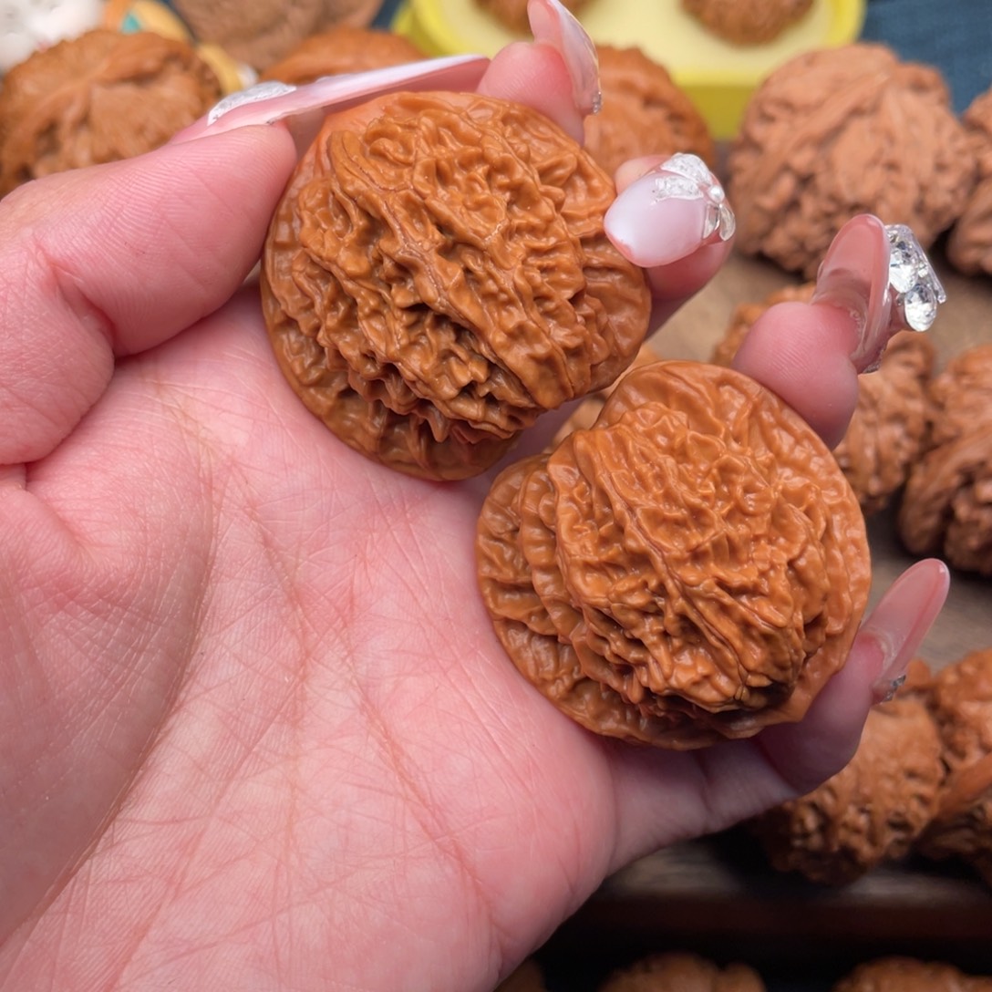 兰***呀文玩核桃把件全品盘龙纹40