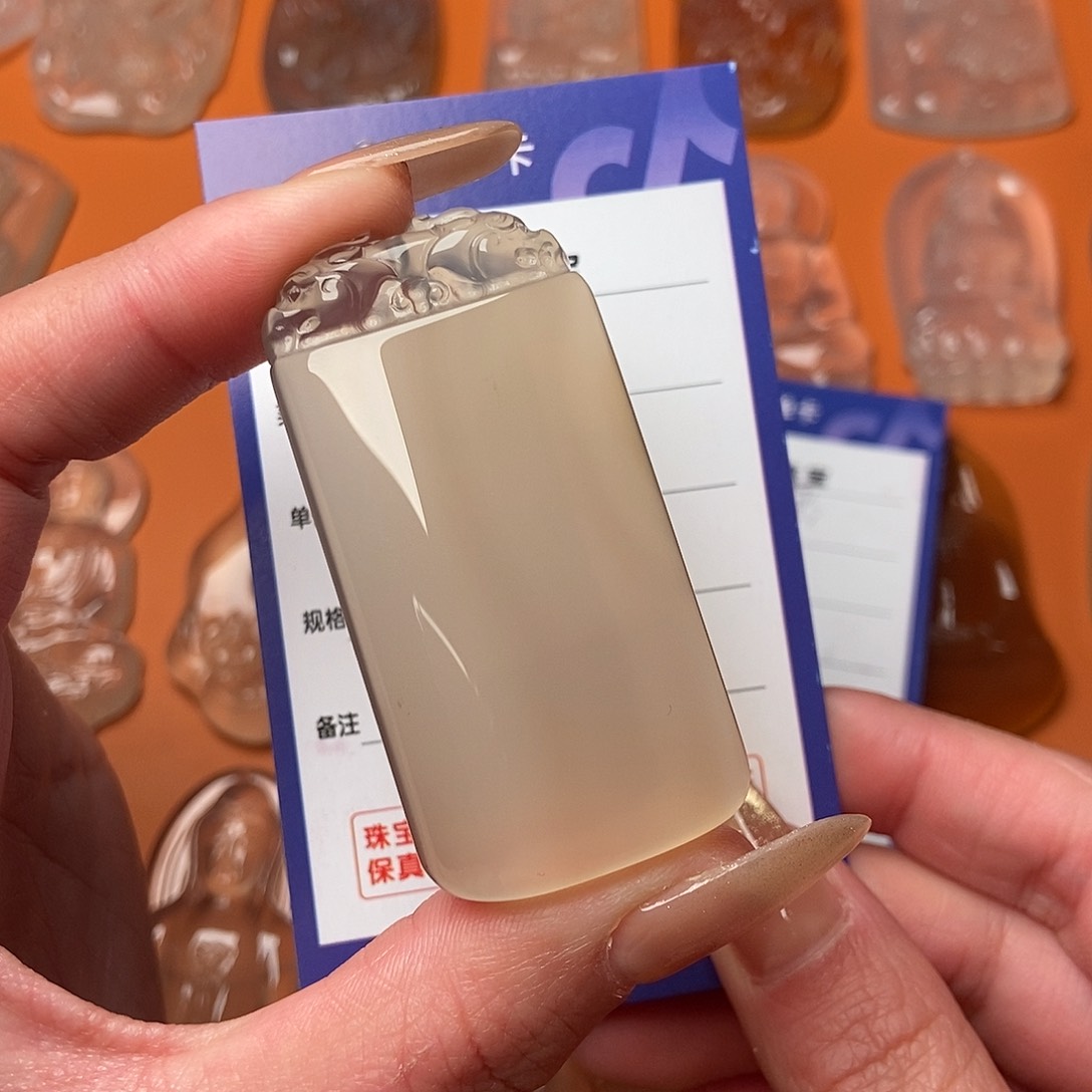 玛瑙/玉髓颈饰未镶嵌亚****粥