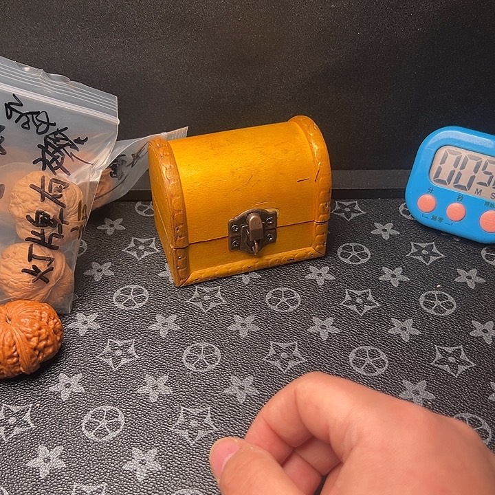 孤***者大叶紫檀（黑酸枝木类）