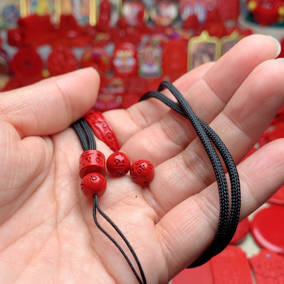 天然辰砂工艺品朱砂绳子