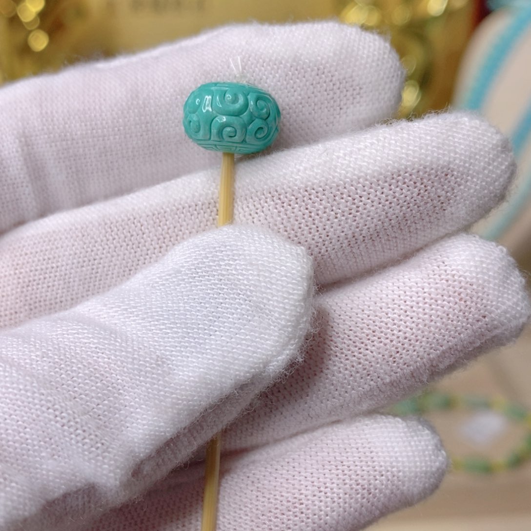 绿松石珠子未镶嵌