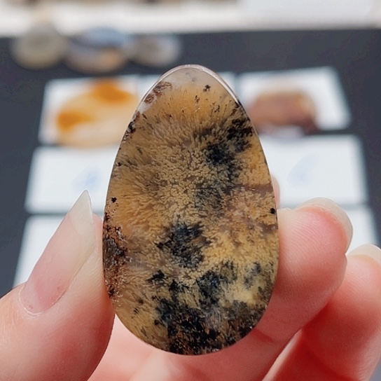 玛瑙/玉髓珠宝半成品未镶嵌