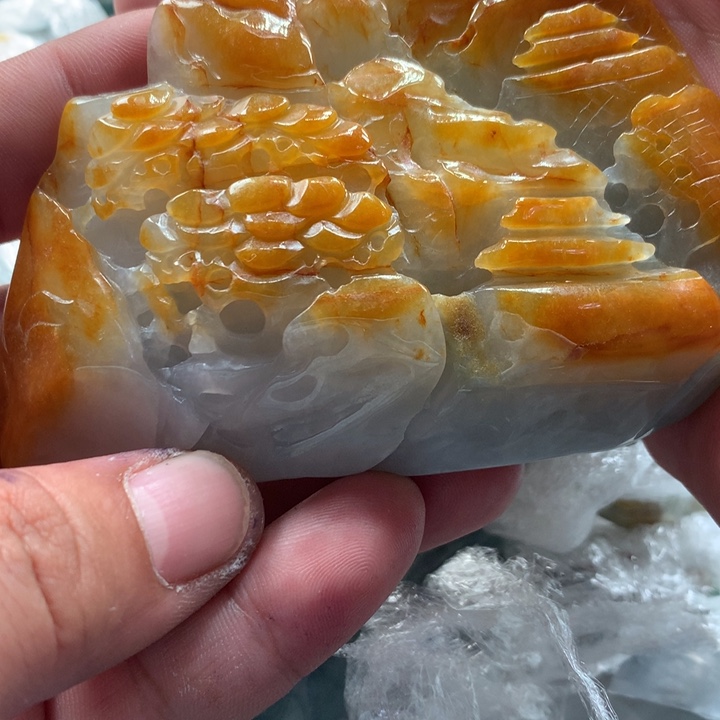 大***秦翡翠未镶嵌颈饰保真天然a货翡翠