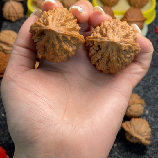 小***汾吊坠文玩核桃2招财鼠