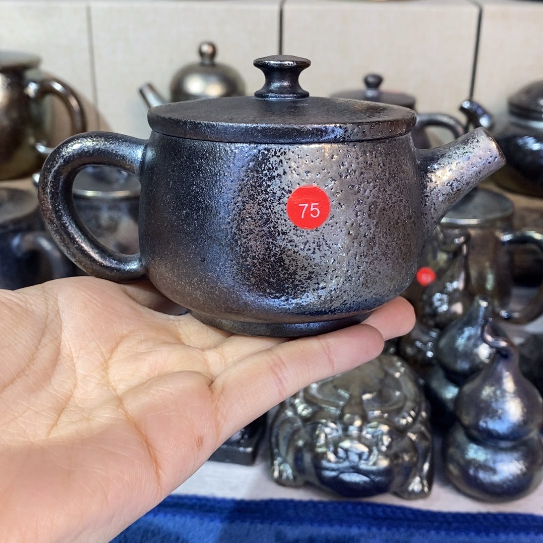 细***腻云南建水紫陶柴烧微瑕特价壶