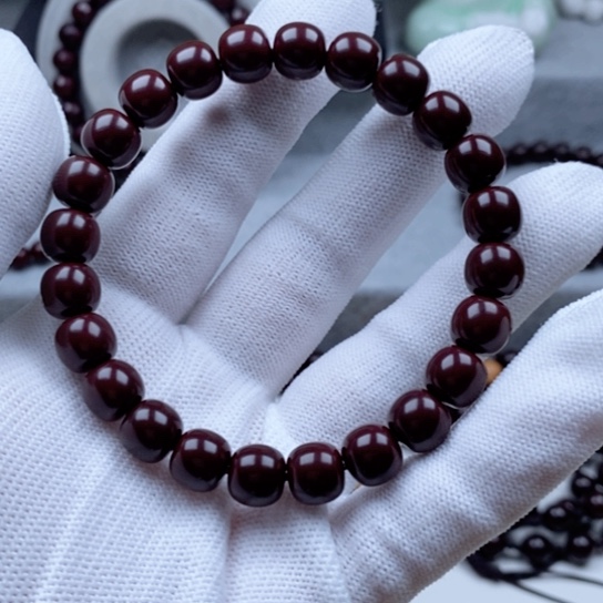 潘*兵猴头关的一个小镇上