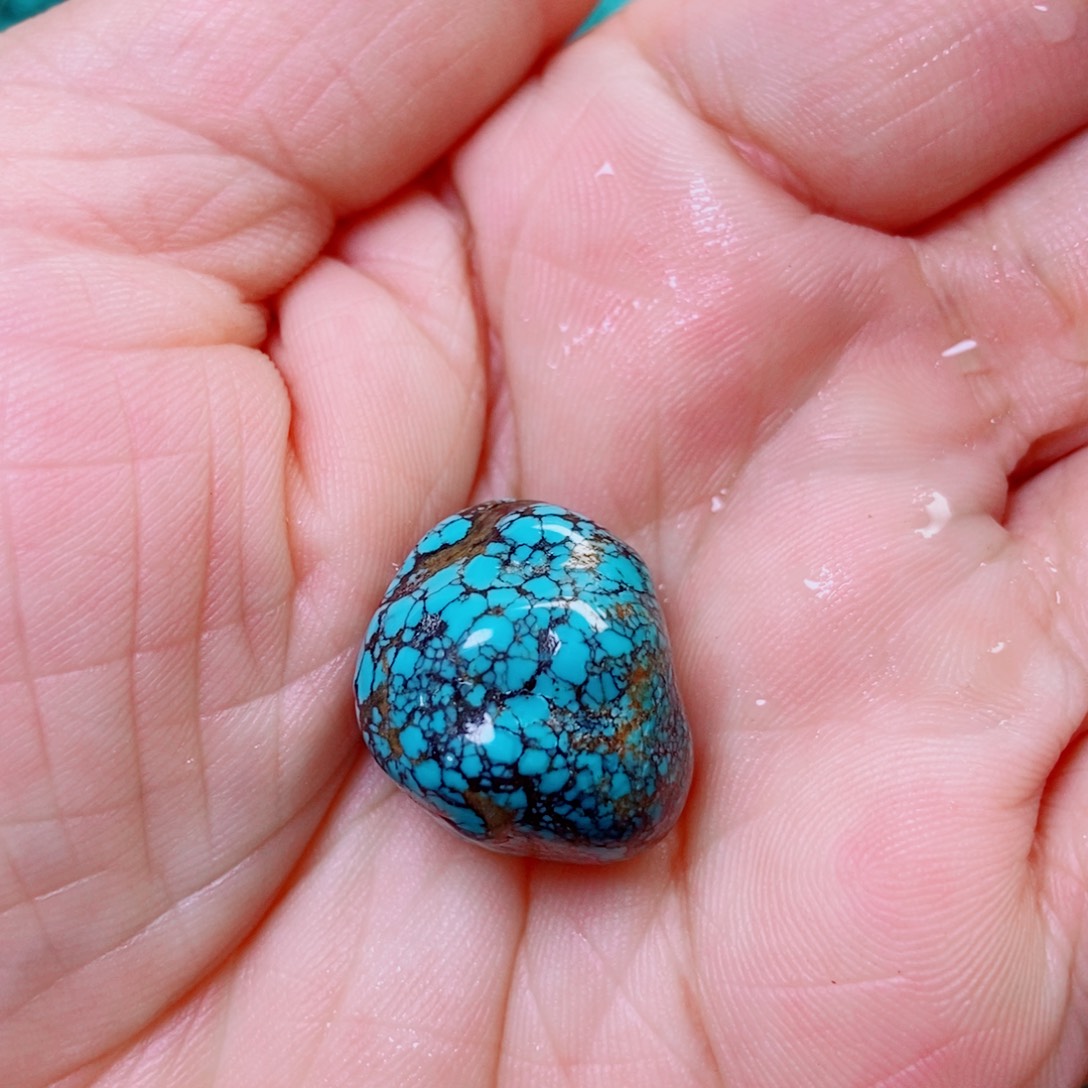 绿松石未镶嵌挂件