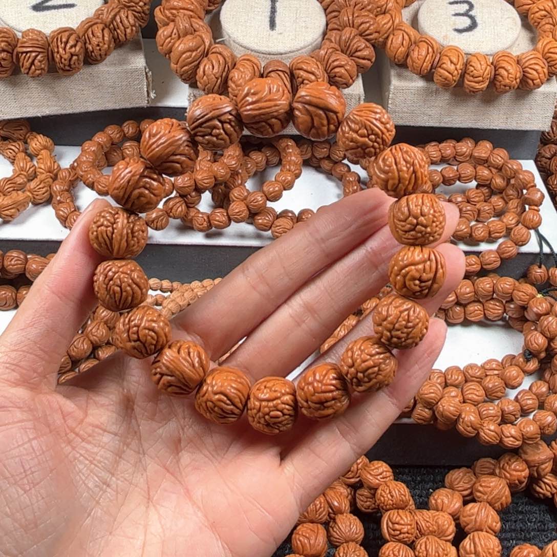 文玩核桃手串一***心C7桃核手串