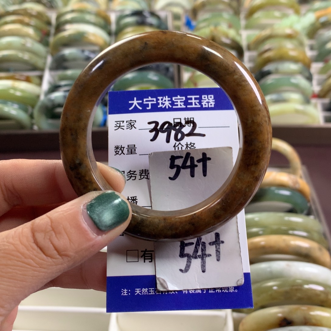 蛇纹石玉未镶嵌手镯3982