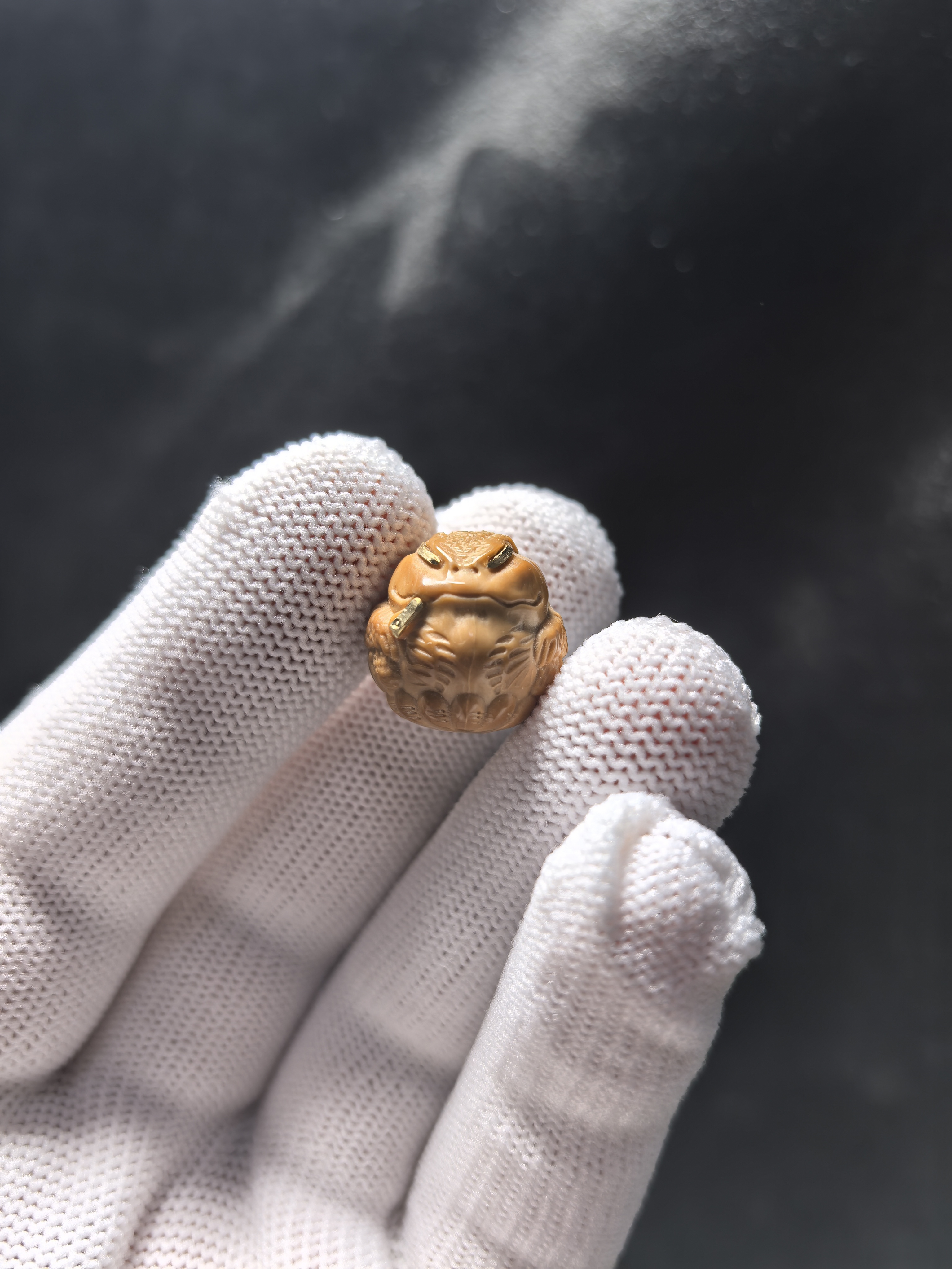 猴头雕刻双刀文泰镶嵌单籽（微封口线，介意勿拍）