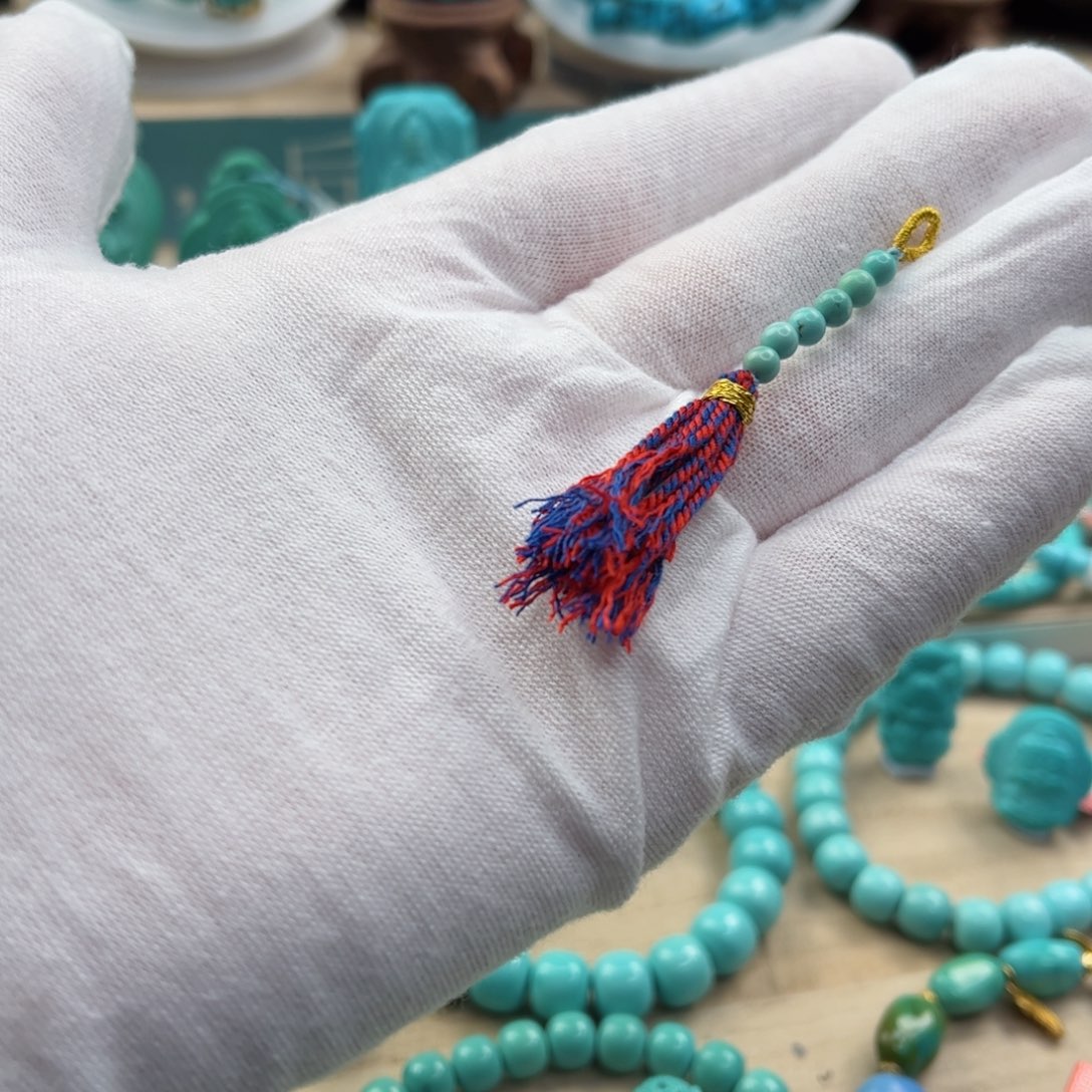 绿松石配饰未镶嵌