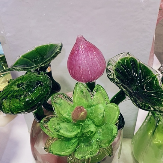 琉璃花瓶高45厘米