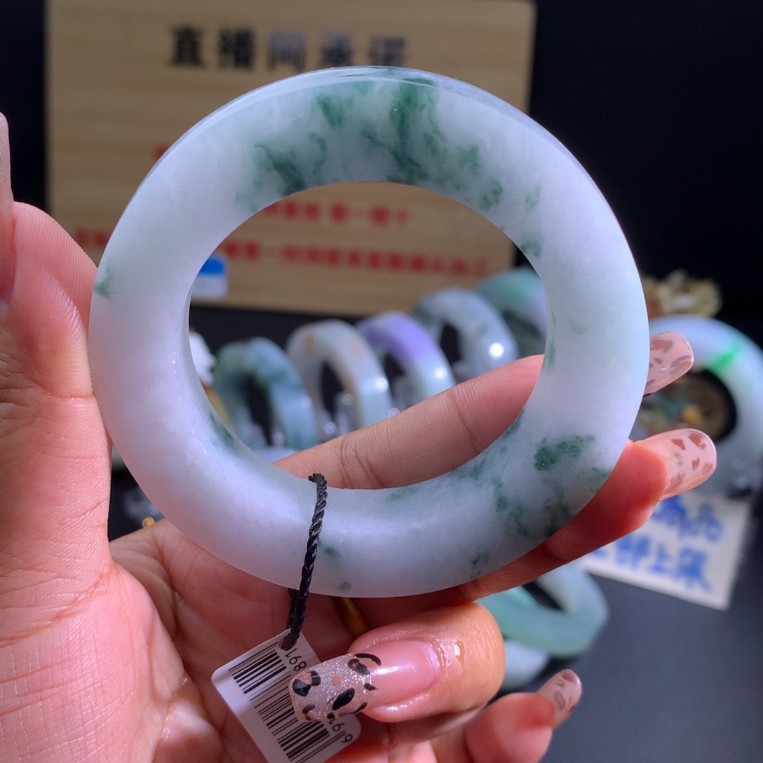 定制翡翠正未镶嵌