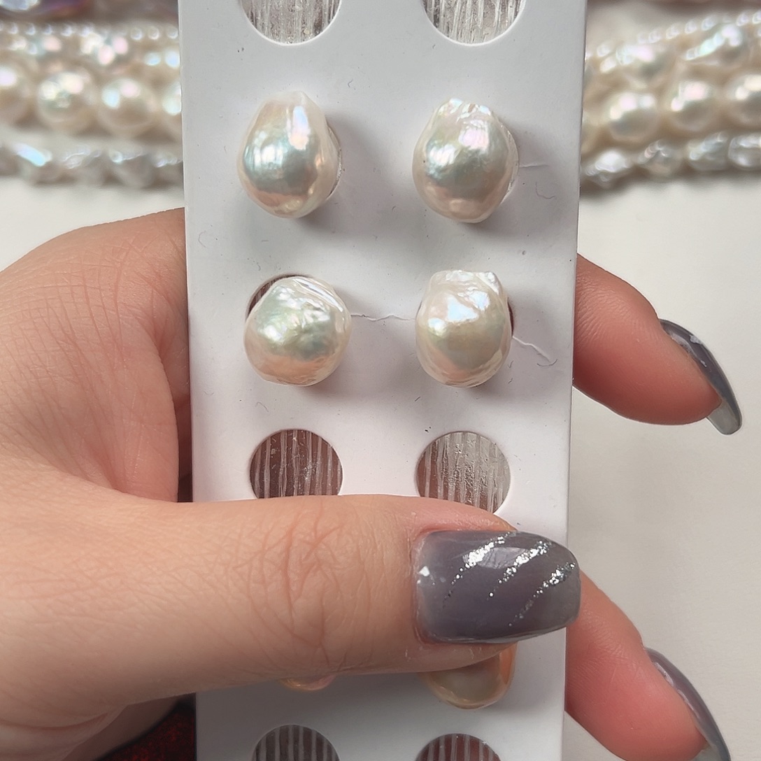银S925镶嵌耳饰淡水珍珠
