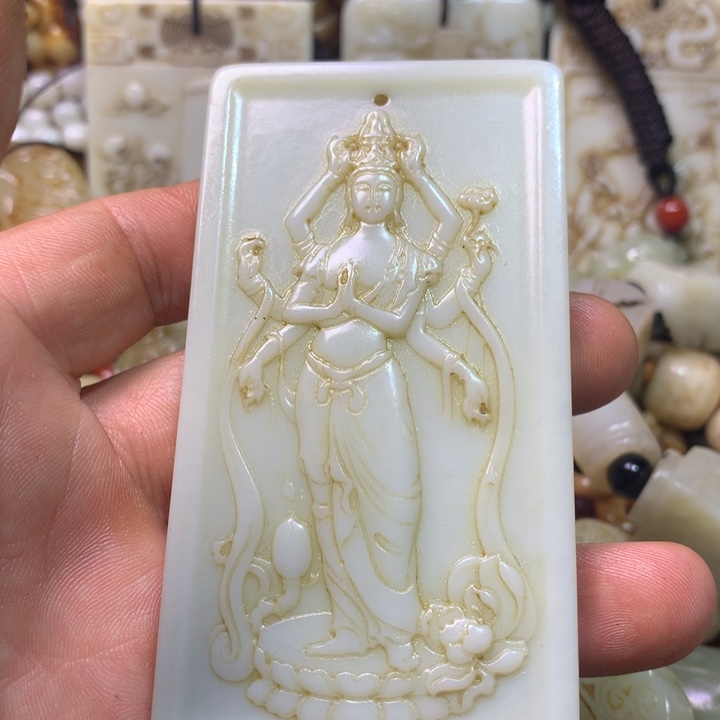 和田玉未镶嵌挂件等