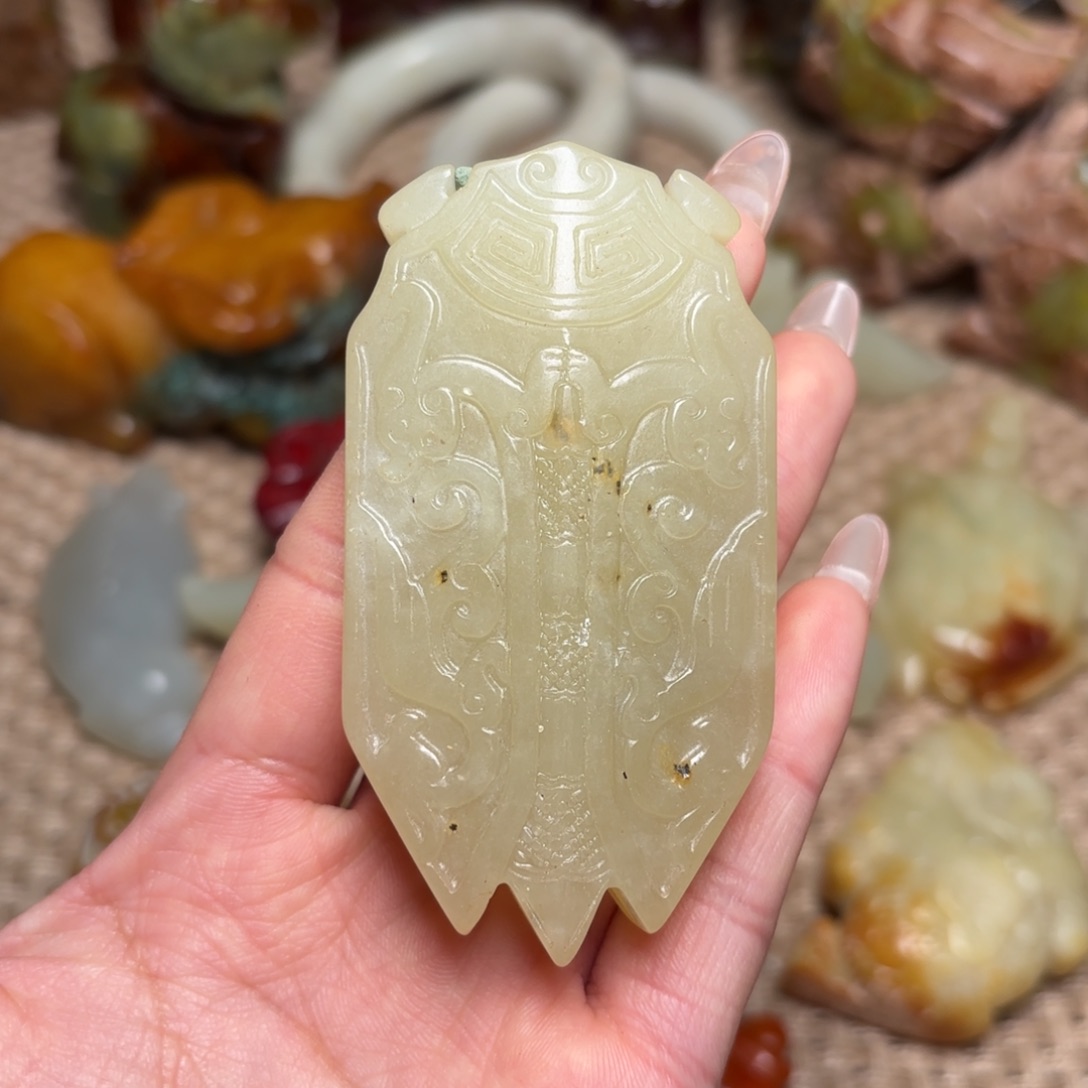 白玉菩提吊坠白玉菩提——白玉菩提