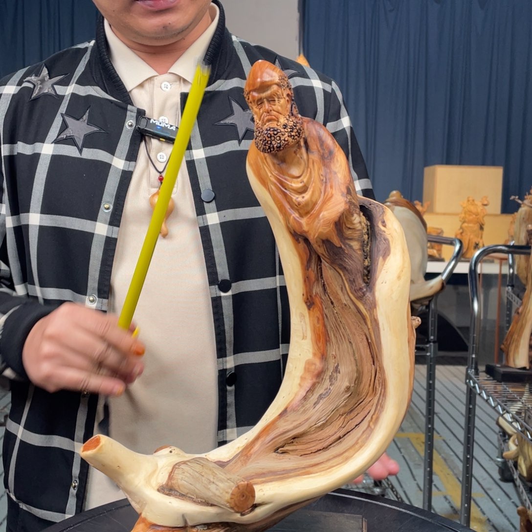 柏木（崖柏）随型摆件